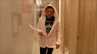 DDM MEDYA : Absürt Video (Kadın Kıyafeti Giydi)