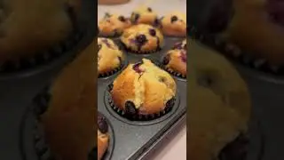 Moist blueberry muffins with orange juice # short #muffins  #blueberry erry