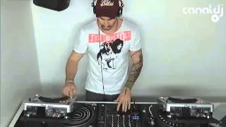 DJ Mandraks - Techno & Minimal ( Canal DJ, 24.07.2014 )