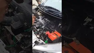 Maruti Suzuki Ertiga engine clean