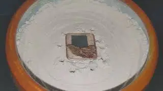 Agarwood oud burning