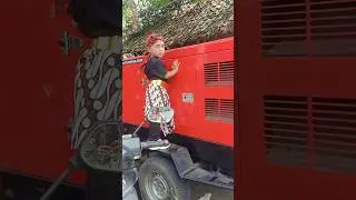 Apapun acaranya, genset lah yang dituju utama 😂 Dofan sibocil pecinta diesel #youtubeshorts #diesel
