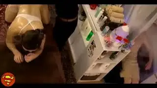 Japanese oil massage Ayurvedic oil massage  received by a beautiful and attractive woman [n4WtXdmde