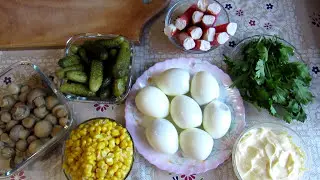 Салат  "Посейдон" с Крабовыми Палочками и Маринованными Огурцами