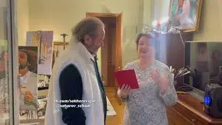Вручение авторского диплома Института Живописи художника Игоря Сахарова. Ученица Ирина