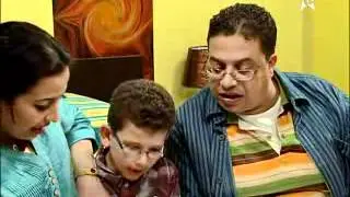 ILHAM BERKANI عش البنات حلقة ضايعين فالصحرا.flv
