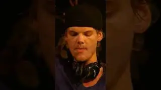Avicci 🙏🙏🙏 Tomorrowland ❤️👆💥 #music #avicci #tomorrowland #house #housemusic #dj #festival #shorts