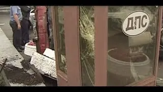 Водитель престижного авто влетела в будку ДПС