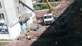 Работы во дворе 29
