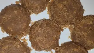 AZ MALZEMELİ TAM KIVAMINDA MİS GİBİ UN HELVASI