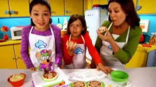 EZ-2 Make! Chuck E. Cheeses® Pizza Maker TV Ad