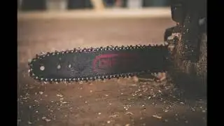 Chainsaw in the woods - [HD] Sound Effect