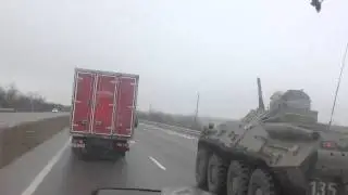 Крым Колонна БТР пошла на Украину/Crimea Column APCs went to Ukraine