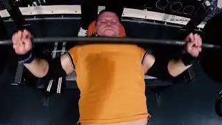 Женя Новиков