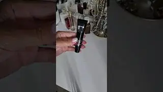 бальзам для губ 