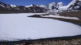 Frozen Gurudongmar Lake, North Sikkim 😍