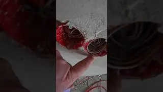 Топор есть?