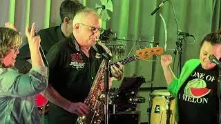 Beds Are Burning (Midnight Oil) Cover performed Live by 2nd Helping