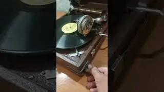патефон фирма Граммофон 
