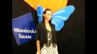 sexy eyes Do Catwalk