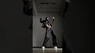 Shake It To The Max 