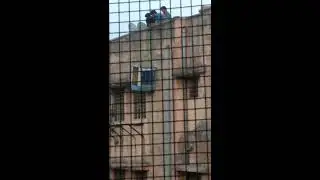 कूलर फिटिंग का अनोखा तरीका