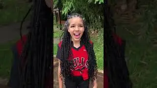 Gaby rouba o presente da Mily e ela fica brava 😱