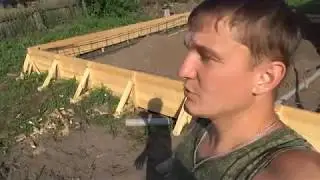 Строю Дом 6 на 8. фундамент мелкозаглубленный. дом из блоков керамзит.