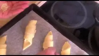 Круассаны с сыром и шоколадом . Тест теста из магазина «Светофор»
