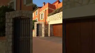 Утром на пляж
