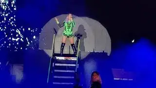 Agüita-Danna Paola (en vivo) Mala FamaTour Acapulco (2 Enero 2020)