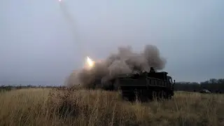 рашисты Брянка СССР с Градов стреляют по Дебальцево 14 11 2014