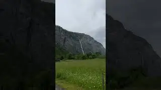#switzerland #swissalps #waterfall #nature #village #paradise #viral #shorts #youtubeshorts 🇨🇭🇨🇭