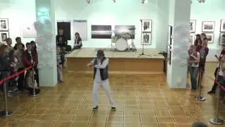 09. Фокусник Роман Губарев. Контактное жонглирование