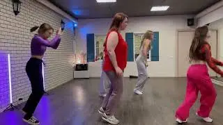 Афро с Дашей Сейталиевой #barrio35 #танцывологда #afrodance
