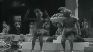Nicholas Brothers perform in 