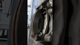 Skoda Octavia A-8 когда менять колодки 🛠️