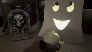 HALLOWEEN HOUSE WALK THROUGH // LAST MINUTE 🎃