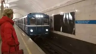 Грузовой поезд на Технологическом институте