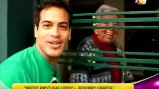 Tutevetv Combatientes recorren las calles de Lima y dan 'pico saludos'