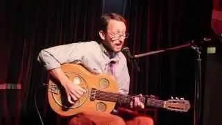 Aaron Bowen - Borders (live at Lestat's)