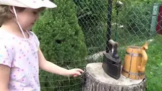 В гостях у Сказки! Сказочный дворик с беседкой и фигурками животных))))