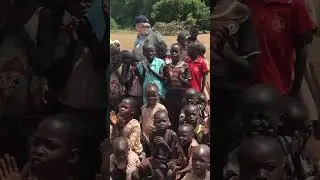 Всех с НАСТУПающим праздником!!! (поздравляет сводный хор Африки)