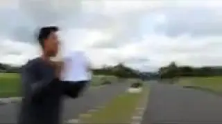 Ini dia pemburu telolet paling greget di Dunia!!