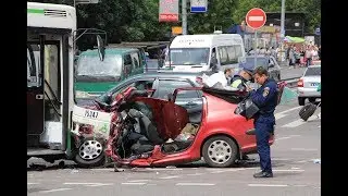 Compilation of accidents #6 || Reckless drivers on the road.