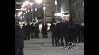 Площадь ДК "Энергетик" в новогоднюю ночь 2014. п. Яйва