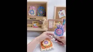 How to Crochet 3D Floral Granny Squares to Get a Drawstring Purse Storage Bag