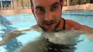 Sony Xperia Z3 Compact Tablet im Wassertest Swimming Pool[Full HD]