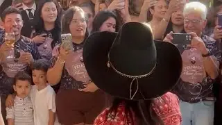 MENINA DA BOTA SHOW MONTES CLAROS MG