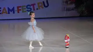 Анна Заводчикова. Номер Мари и Щелкунчик. Студия Арт-Гранд